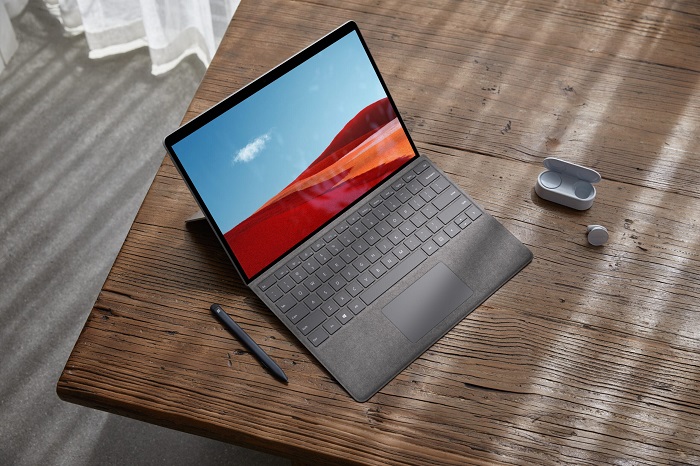 بررسی و قیمت بهترین تبلت مایکروسافت (Microsoft Surface)