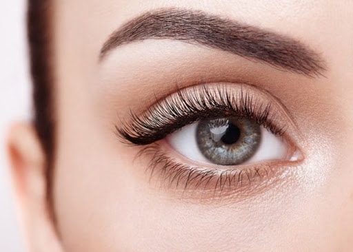 معرفی سرم تقویت کننده مژه و ابروی سریتا