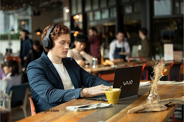 بهترین هدست و هدفون برای کارهای فریلنسری (دورکاری)