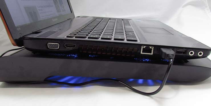 پایه خنک کننده لپ تاپ